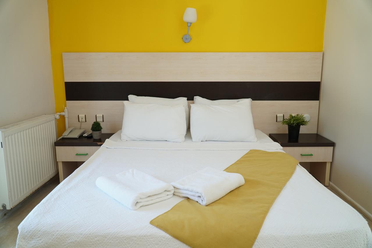 R+ Hotel By Rooms Çeşme Exterior photo